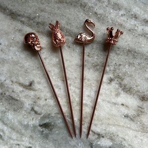 Drink garnish / hors d’oeuvres picks